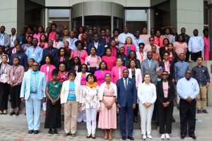 Outubro Rosa e Novembro Azul: Vice-Presidenete do TS defende a necessidade de autocuidade e superação do medo na luta deste flagelo social